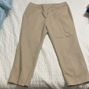 Chaus light khaki ankle cropped pants size 12